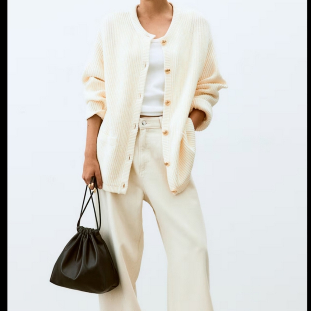 Cream Knit Cardigan with Gold Buttons size M